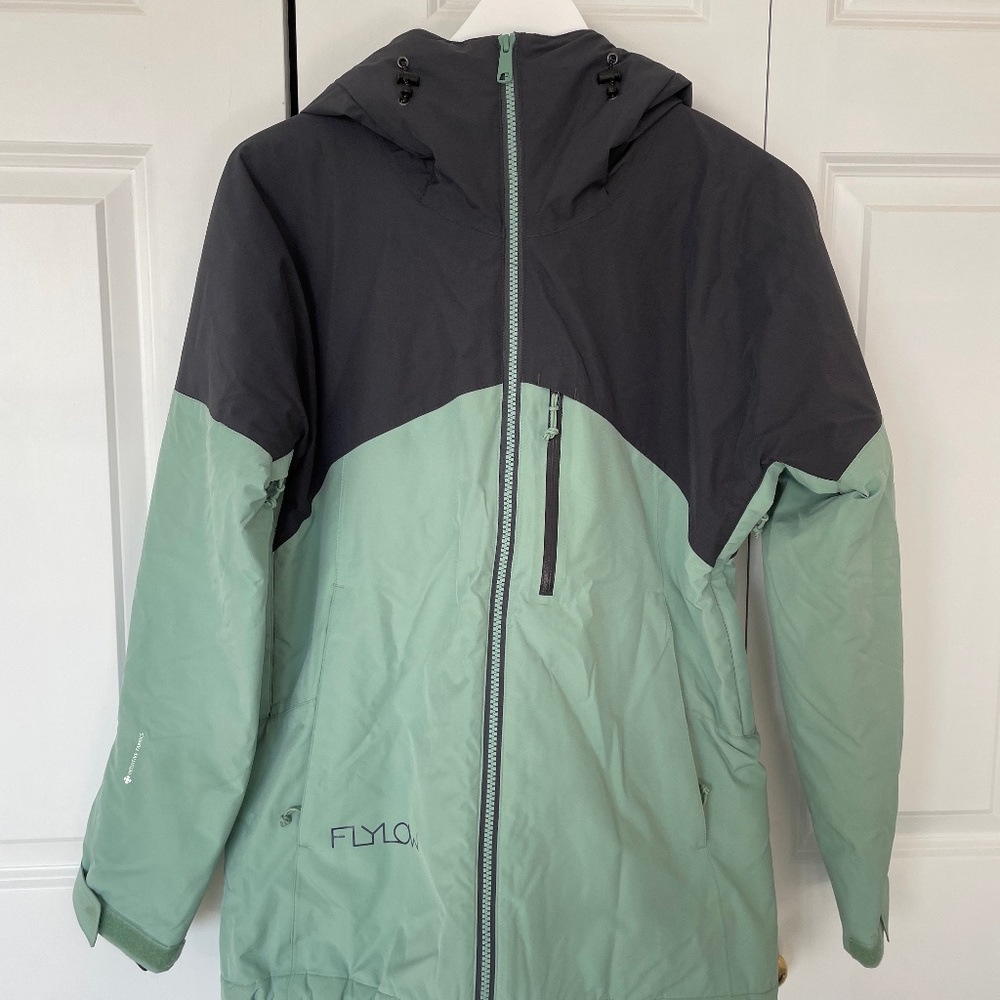 FlyLow Women's ski coat